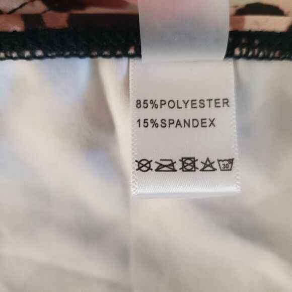 NWOT/ Bikini bottom   - Picture 5 of 5